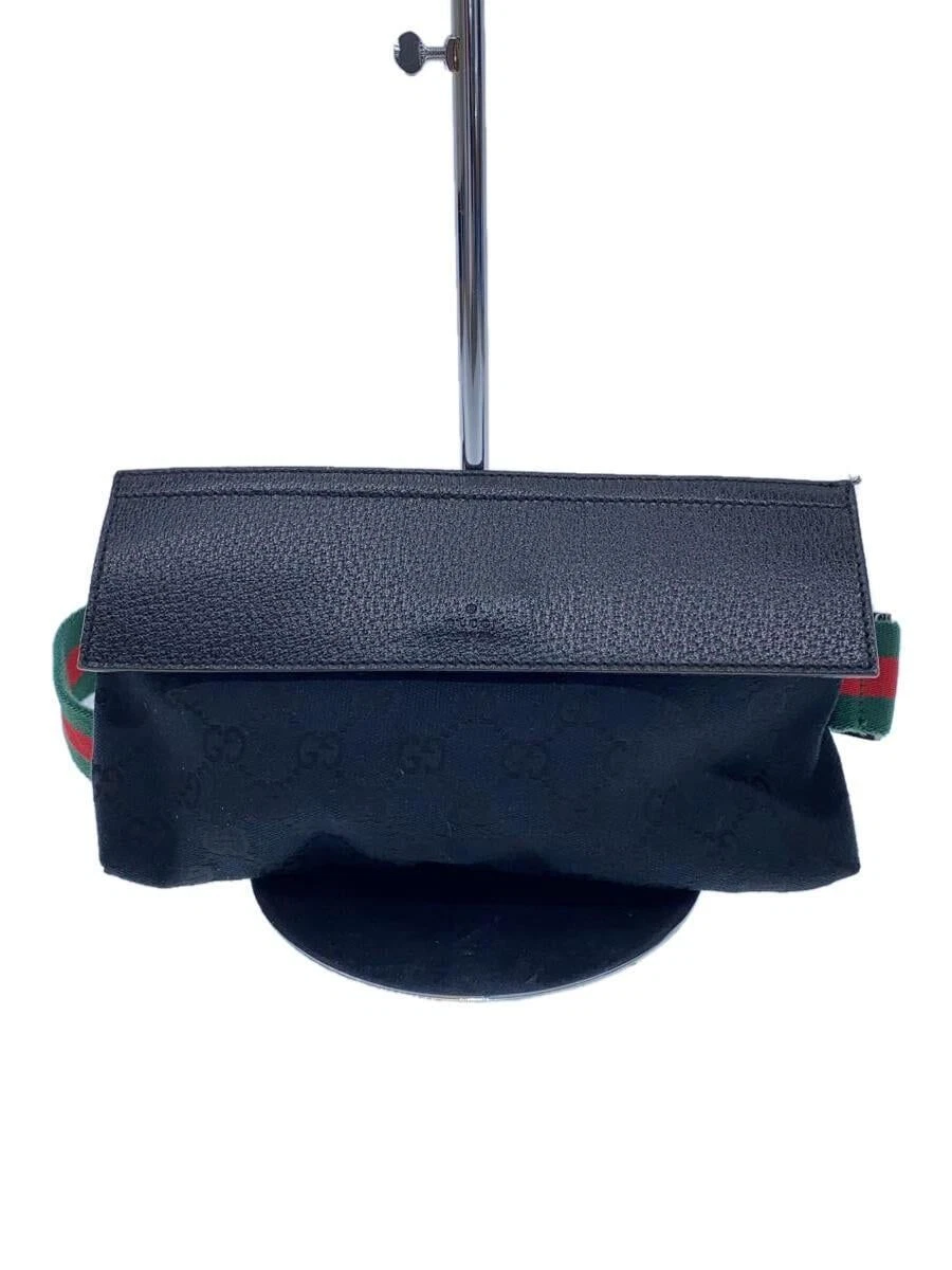 Sac GUCCI taille GG toile noir motif total occasion
