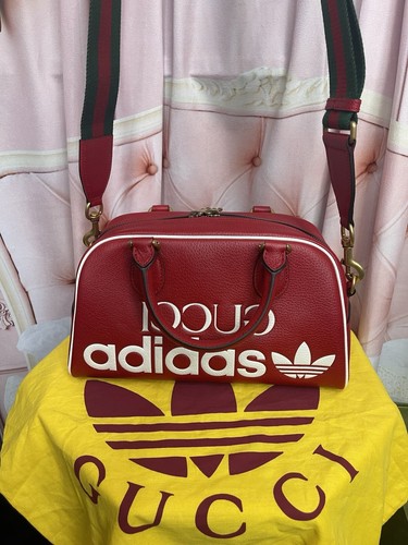 GUCCI X ADIDAS RED Textured Dolklar Calfskin Web Trefoil Mini Duffle Bag NWTS - Bild 5 von 24
