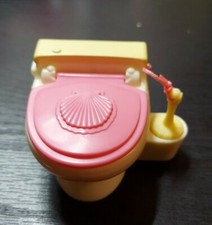 Fisher Price Loving Family Dollhouse Bathroom Pink White Doll Toilet w Brush