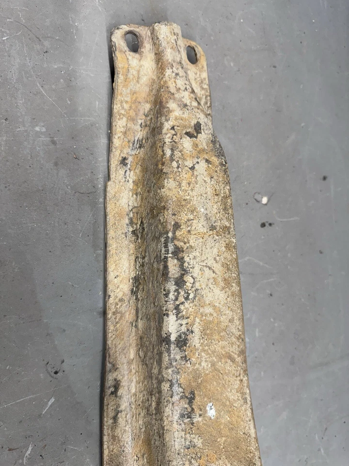 Cutlass 442 GTO 1964-1972 Lemans Skylark GS transmisión travesaño 4 velocidades OEM Foto 2 de 4