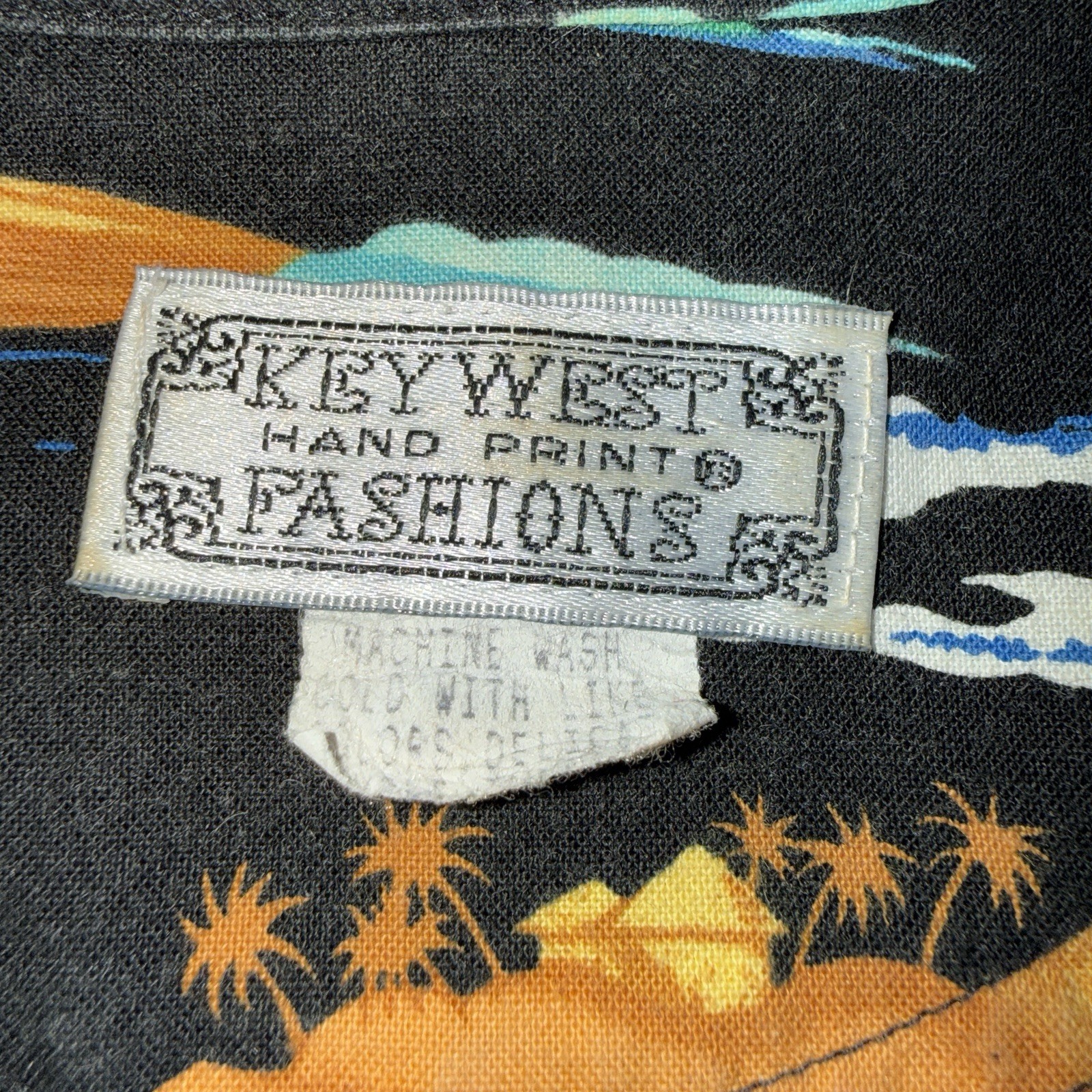 VTG Key West Hand Print Fashions Shirt Men’s XL Floral Hawaiian Camouflage 80s image 4