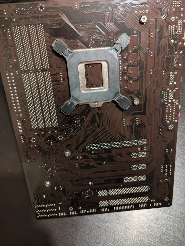 Gigabyte GA-H87-HD3 + i5-4670K + 8GB + Kühler Bundle - Bild 4 von 4