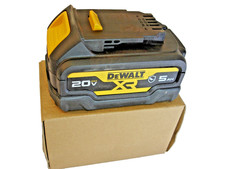 GENUINE DEWALT DCB205G 20V MAX XR 5Ah Lithium-Ion Oil Resistant Battery New 