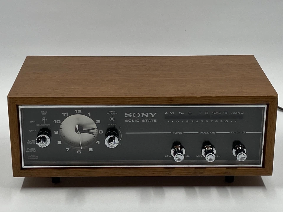 Vintage Sony Solid State Transistor Clock Radio Model 8RC-54 Retro 1960s V.Clean - Image 2 of 4