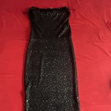 Women's Sleeveless Black And Silver Cocktail Dress Body Fit Just Below The Knee
