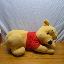 Disney Winnie the Pooh Lounging Laying Down Plush Fisher-Price Mattel 2001 24