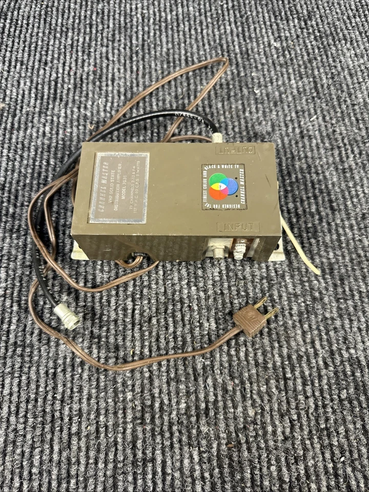 Channel Master 7036 VHF Solid State Distribution Amplifier - Image 2 of 4