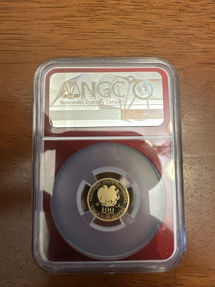 Moneda de oro Armenia Arca de Noé G100D 2025 - Etiqueta NGC MS70 EDC - Grado perfecto Foto 2 de 2