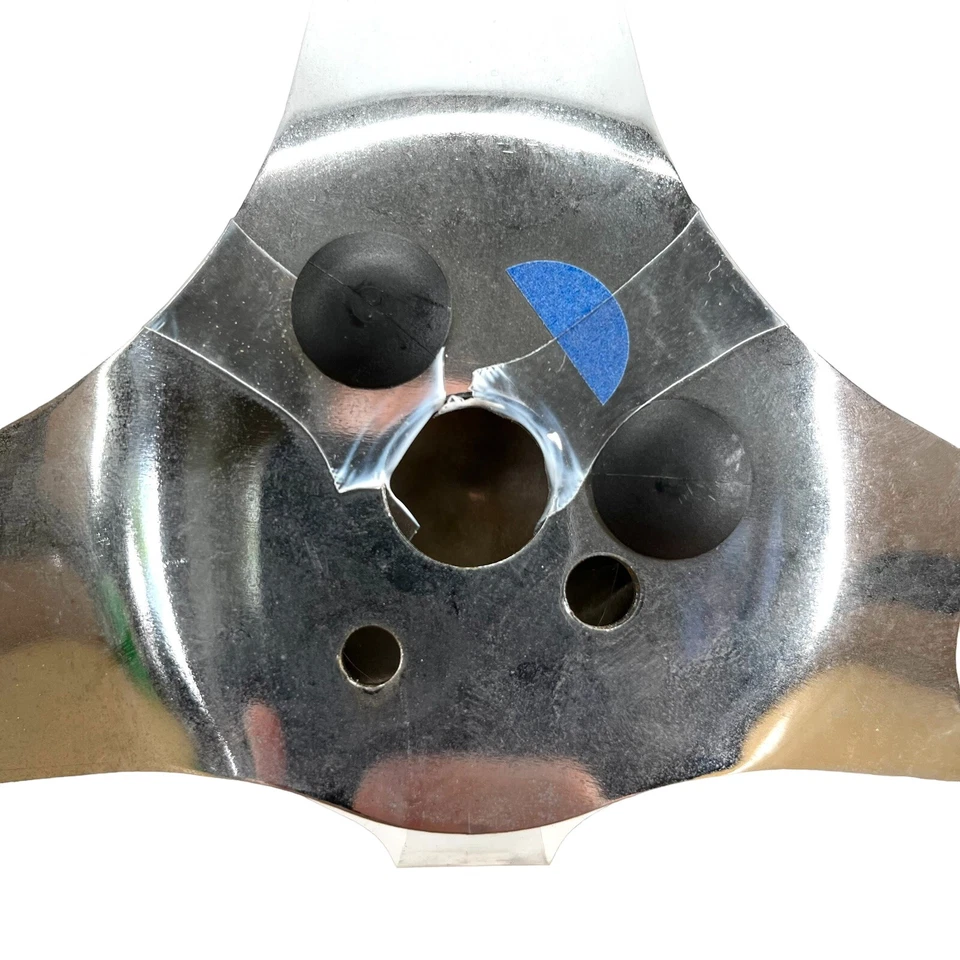 Volante Volkswagen 1960-1973 13 1/2" clásico cromado nuevo sin caja/herrajes Foto 3 de 4