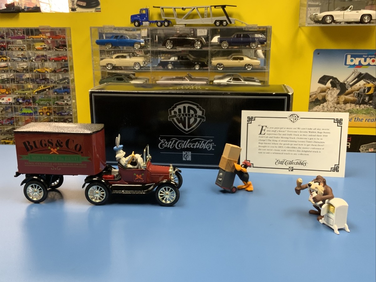 ERTL WARNER BROS. 1918 FORD MOVING TRUCK BUGS BUNNY, TAZ