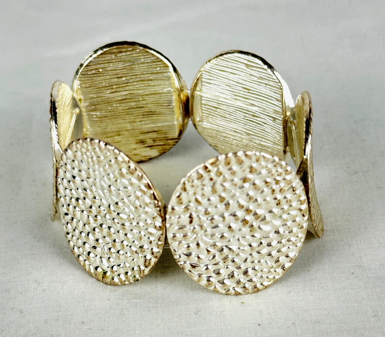 Bracelet Size Small Silver Tone Round Hammered Li… - image 1