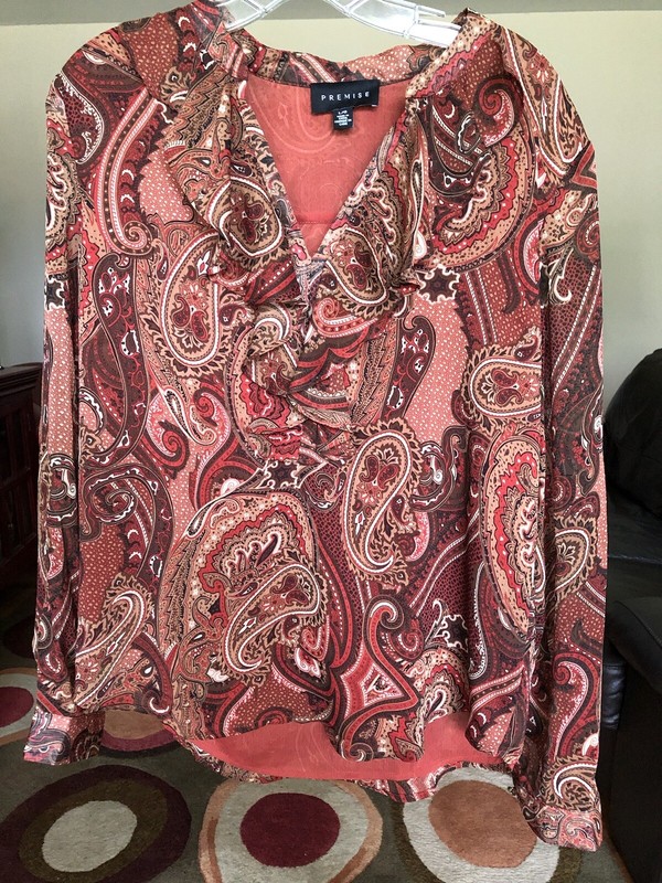 Premise Women's Pre-Owned Red Paisley Tie Front Long Sleeve Blouse Size Large