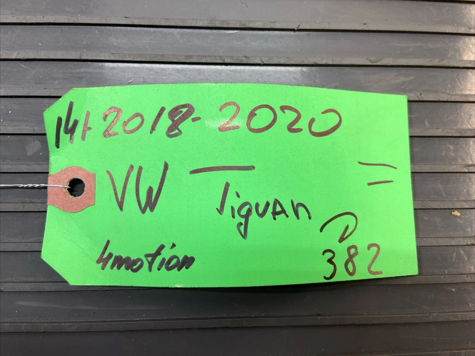 2009-2017 Volkswagen Tiguan Rear Trunk Lid Spoiler Wing OEM *NOTE* - Image 2 of 4