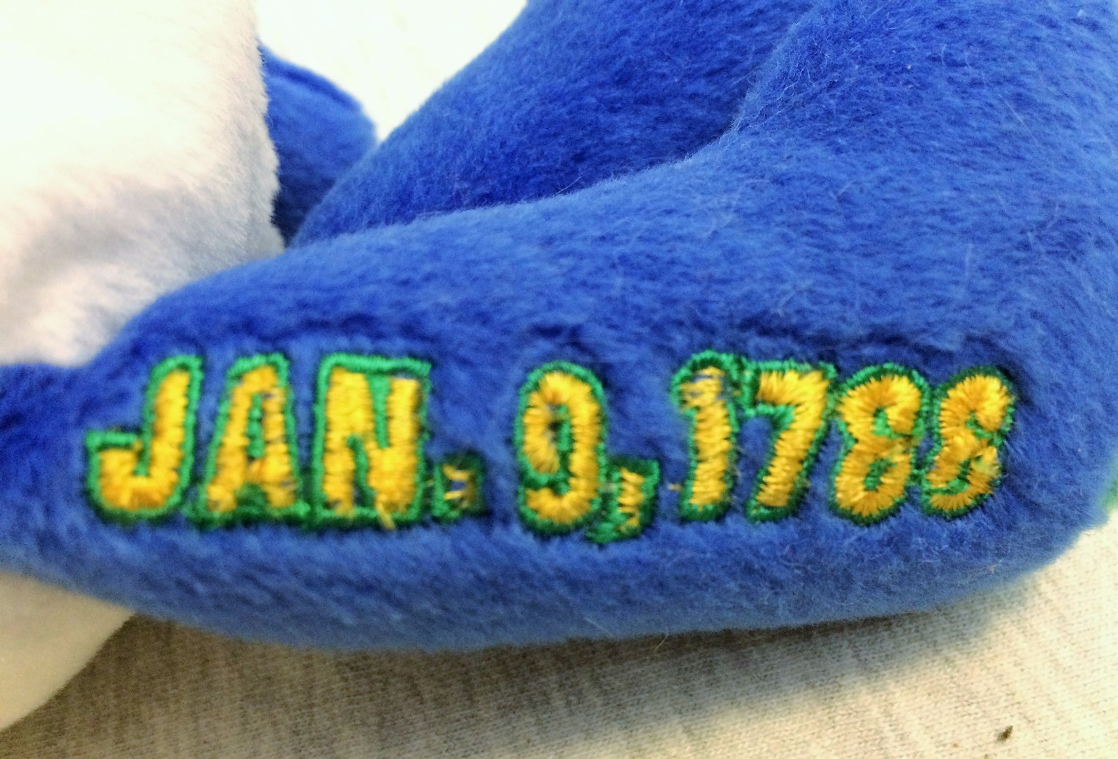 Picture 3 of 6