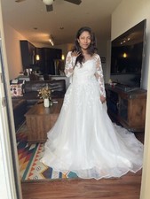 long sleeve wedding dress size 10