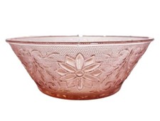 Tiara Sandwich Pink Peach 8 1/4” Serving Bowl Vintage