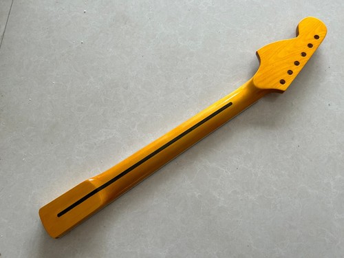 22Fret 24" Jaguar Electric Guitar Neck Yellow Maple Gloss For DIY Fender Replace - Picture 4 of 7