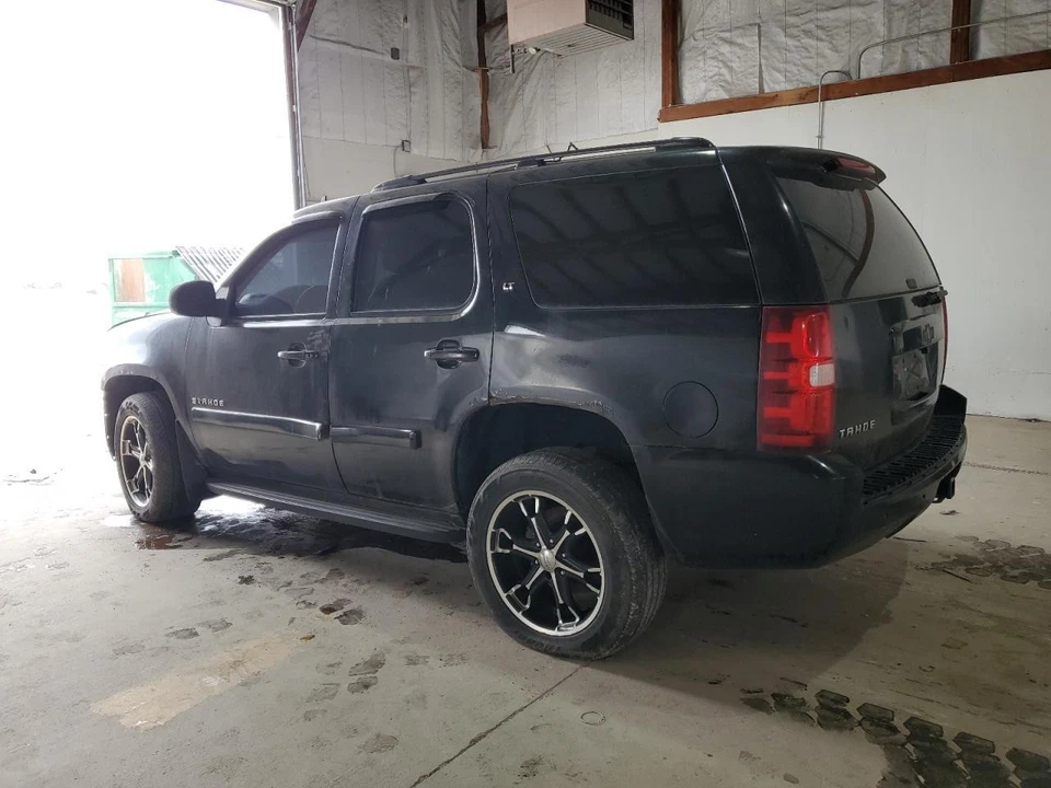 Conjunto de filtro de aire usado se adapta a: Chevrolet Tahoe 2007 sin alta capacidad grado A Foto 2 de 4