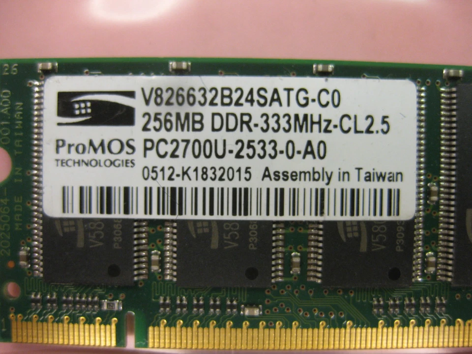 12 Total Untested - 12 x 256MB DDR SODIMM Memory, 3GB Total - Image 3 of 4