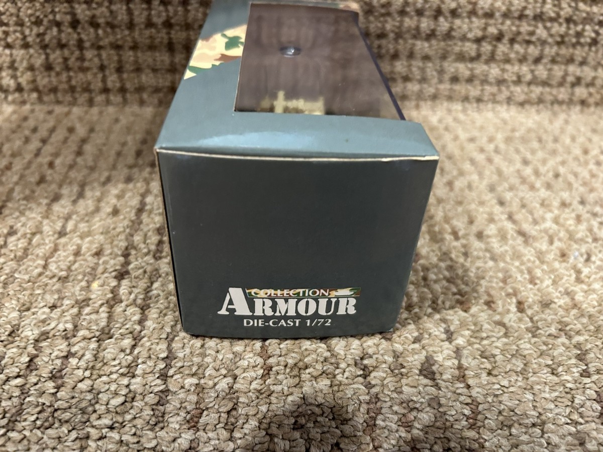CDC Armour Collection 1:72 U.S. M966 Hummer (HMMWV) Desert Tank