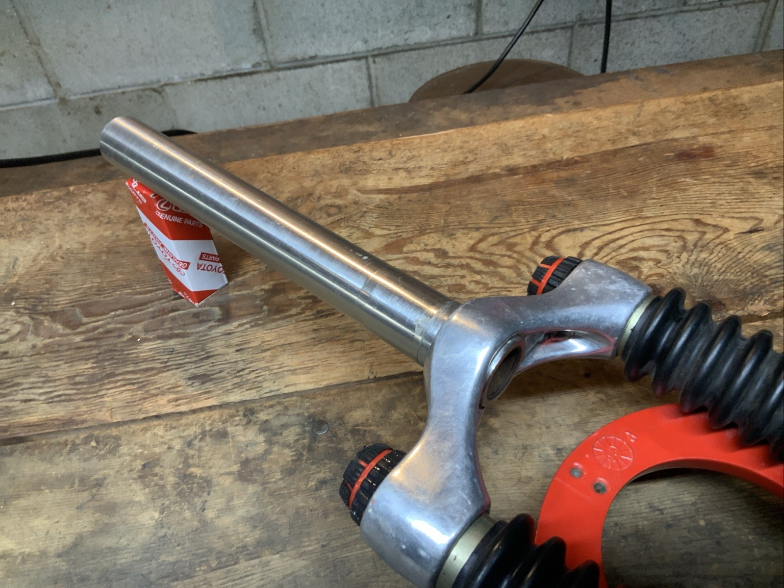 Manitou SX E 26” Suspension Fork 1-1/8" Threadless 223mm Steerer V-Brake or Disc