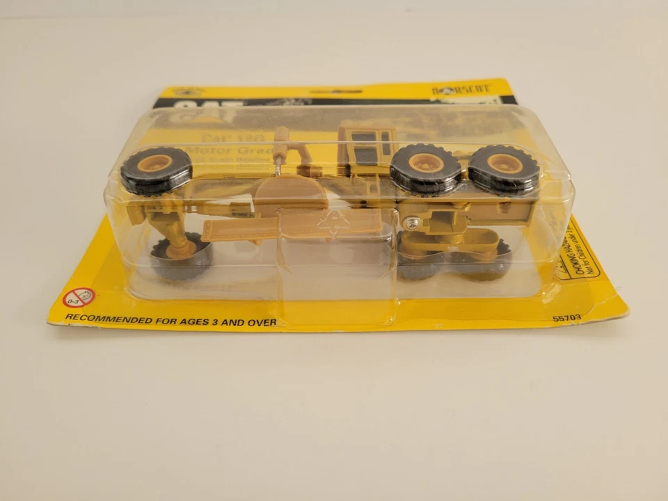 Norscot 55703 CAT 12G Motor Grader 1:64 Diecast Caterpillar 1998 Vintage NIP - Image 4 of 4
