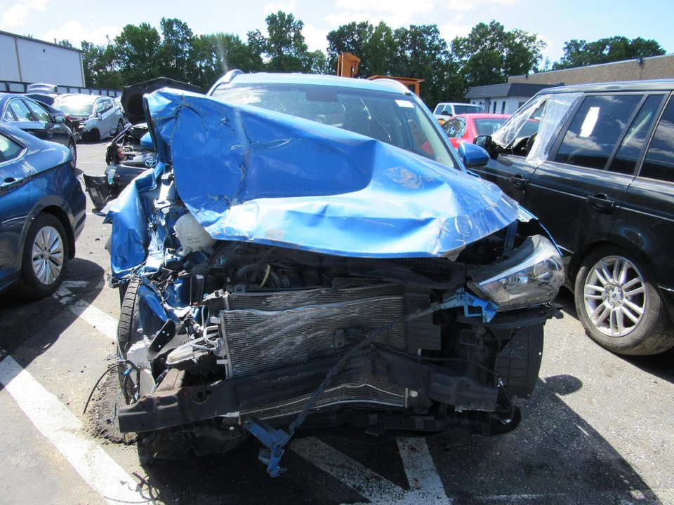 TAPA MALETERO HYUNDAI TUCSON 16 17 18 Foto 2 de 4