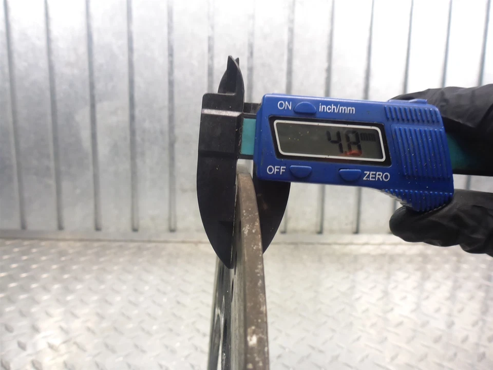 Комплект крепежных болтов для переднего тормоза диска ротора 86 Kawasaki 454 LTD EN450 EN 450 - Изображение 2 из 4