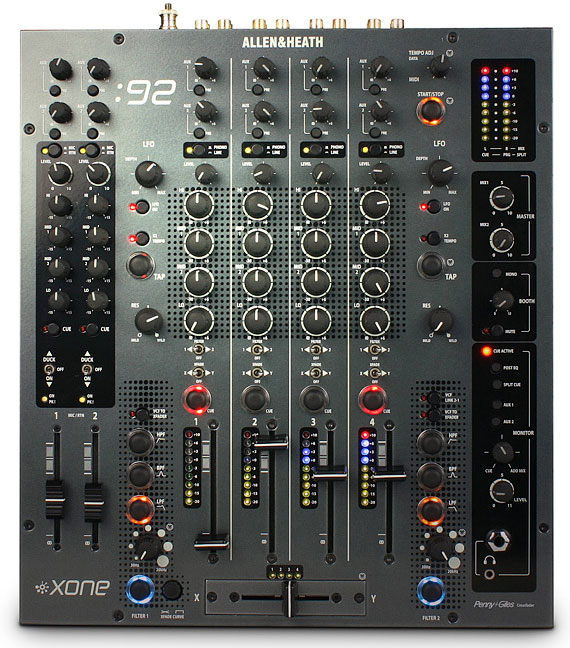 【美品】Allen & Heath Xone:92 L Allen_Heath_XONE_92_MK2_01.jpg