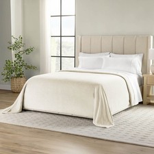Member's Mark Oversized Cloud Touch Blanket, Vanilla Dream