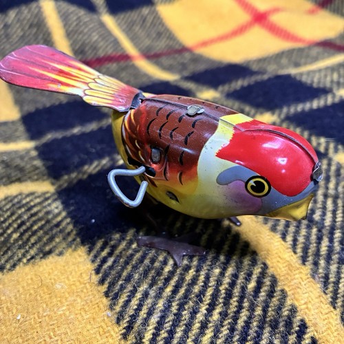 Vtg China Tin Litho Bird Wind Up Toy 3.5" Tall Working MS 568