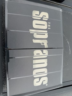 The Sopranos: Complete Series DVD Box Set w/ Episode Guide - James Gandolfini