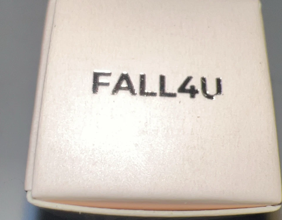 Lápiz labial Basic Beauty en FALL4U rojo cálido 3,2 g/0,11 oz tamaño completo nueva caja Foto 3 de 4