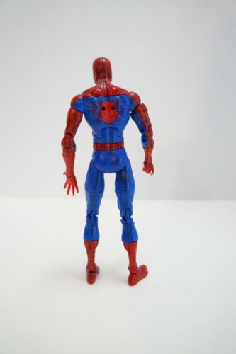 Figura de acción posable Spider-Man McFARLANE TOYBIZ Clásicos Marvel Legends 2002 - Imagen 3 de 5