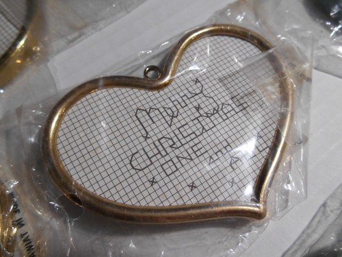 Vintage Lot 12 HEARTS Round Holiday Frames Cross Stitch Needle Craft Pictures #1 - Picture 2 of 6
