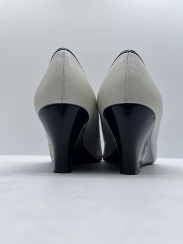 Etienne Aigner Cream Black White Peep Toe Wedge Women’s Shoes Size US 11 Flower - Picture 2 of 21