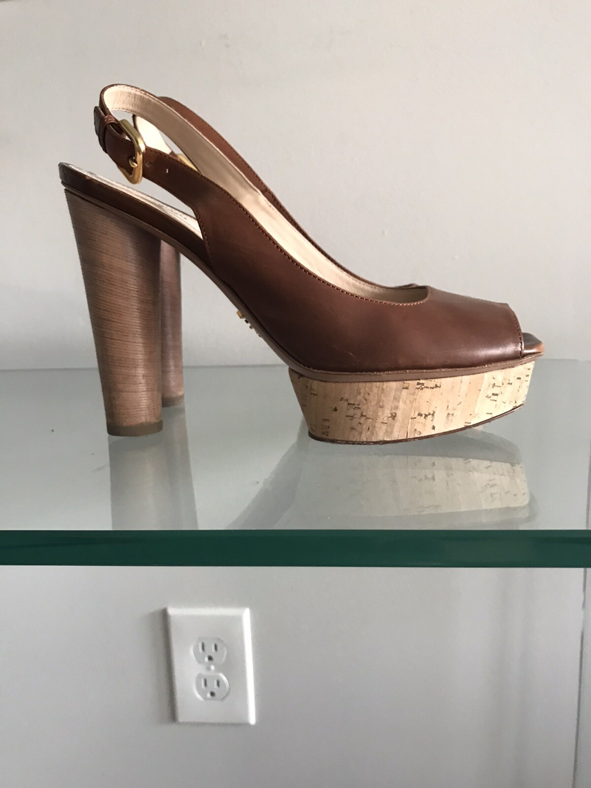 AUTHENTIC PRADA LEATHER HEELS PLATFORM SANDALS SI… - image 4