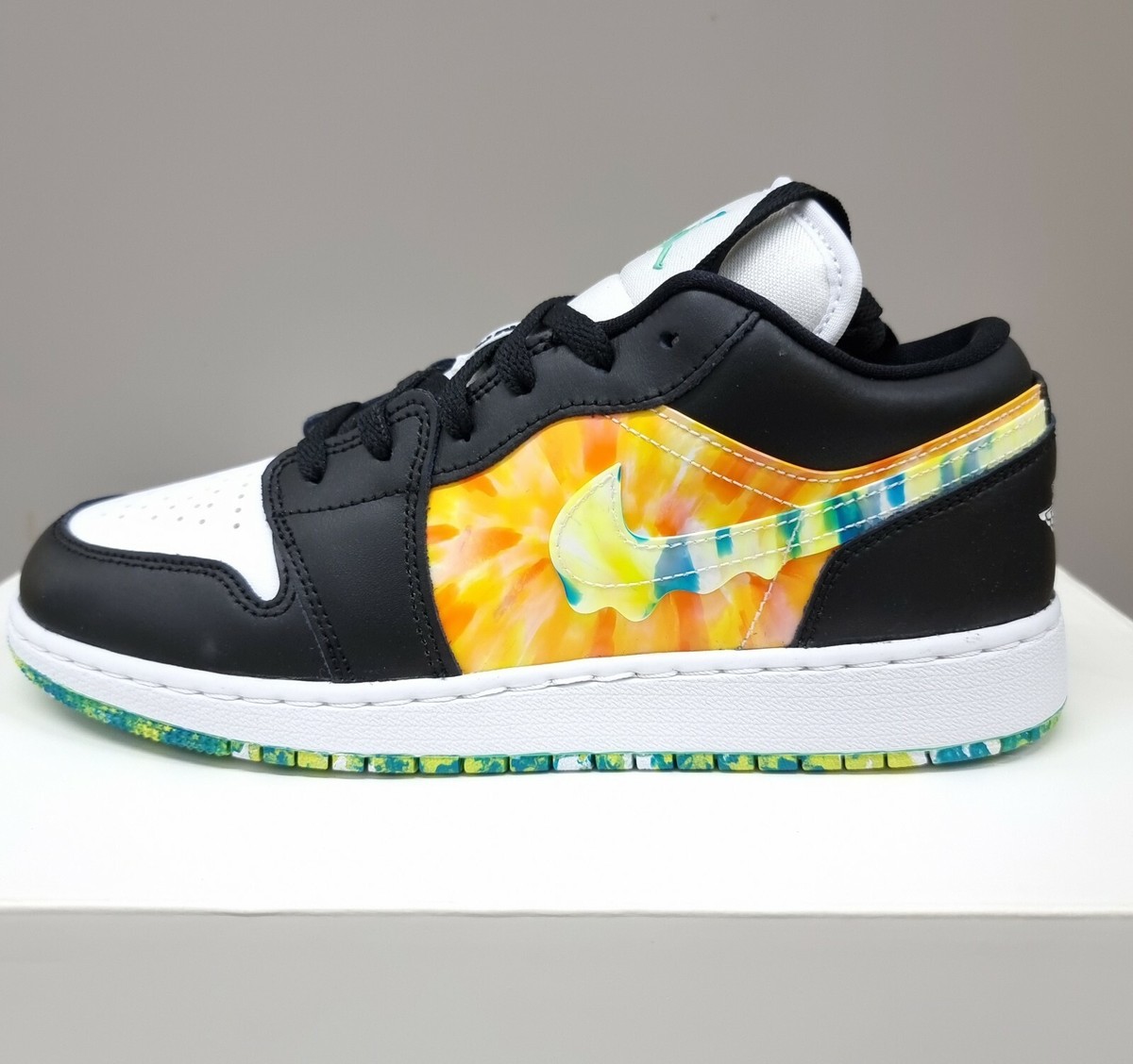 jordan 1 low colourful