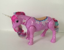 Live Little Pets - Dancing Pink Unicorn - Moose