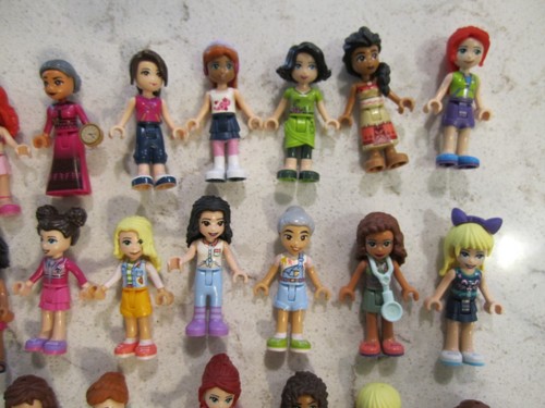 Large Lot 50 LEGO® Minifigures Friends - Picture 5 of 7