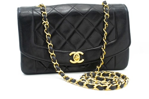 n77 CHANEL Autentica Borsa a tracolla Diana Flap Catena Nera Trapuntata Pelle di Agnello - Foto 2 di 17