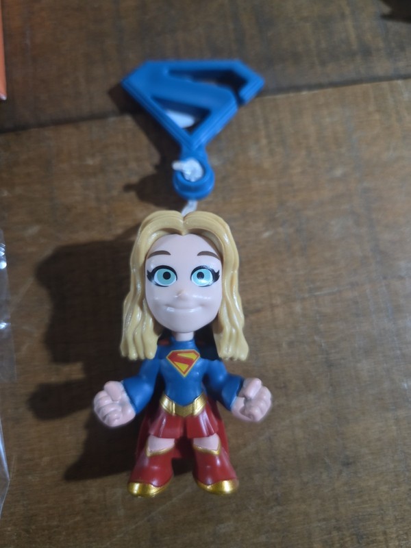 SUPERGIRL MOVIE KFC Exclusive Supergirl Figure Figural Bag Clip DC Studios NEW