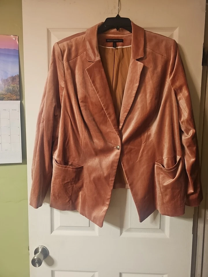 Blazer Casa Blanca Mercado Negro NUEVO Terciopelo Rosa Champagne Botón Plateado - Talla 22 Foto 2 de 4
