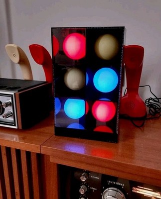 Gemini LED Tischlampe für akustische und musikalische Steuerung Space Age Sti...