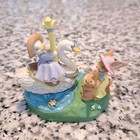 Schwan & Hase Ostern Resin Figur Multicolor Märchen Tiere Sammlerstück