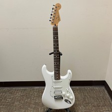 Fender Player Series Stratocaster HSS Polar White 2020 MIM w/ Fender Gig Bag