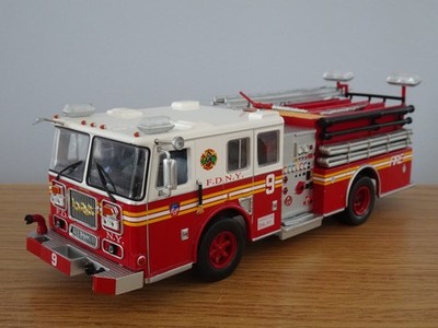 ALTAYA IXO FDNY NEW YORK SEAGRAVE MARAUDER FIRE ENGINE TRUCK MODEL NF102 1:43