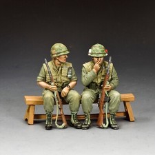KING COUNTRY VIETNAM WAR VN172 U.S.M.C SITTING TEAM