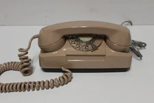 1970s vintage Automatic Electric Starlight Phone dial phone V18