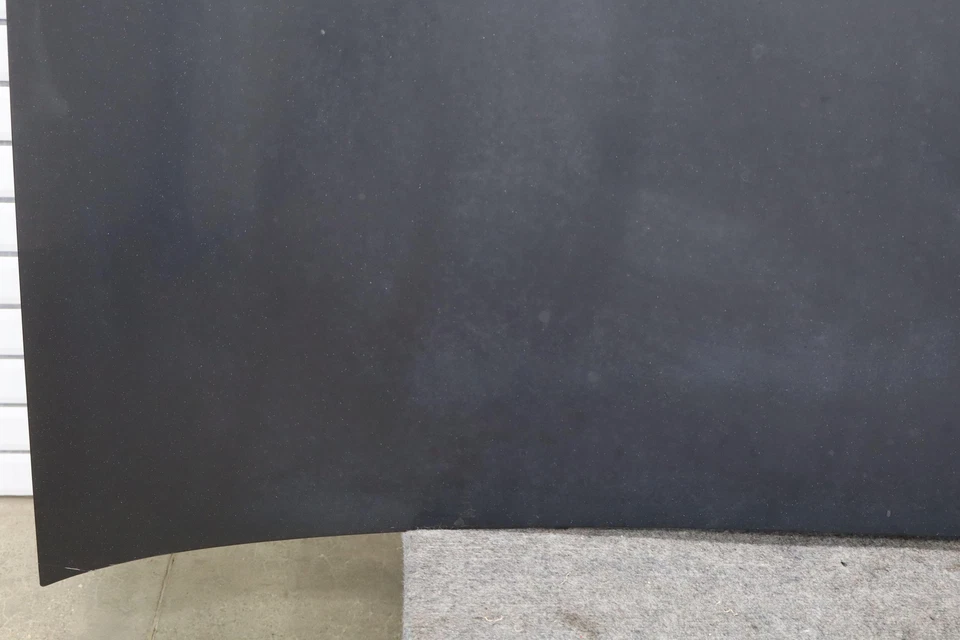 07-14 GMC Yukon GMT900 OEM Hood (Onyx Black 41U) Foto 2 de 4